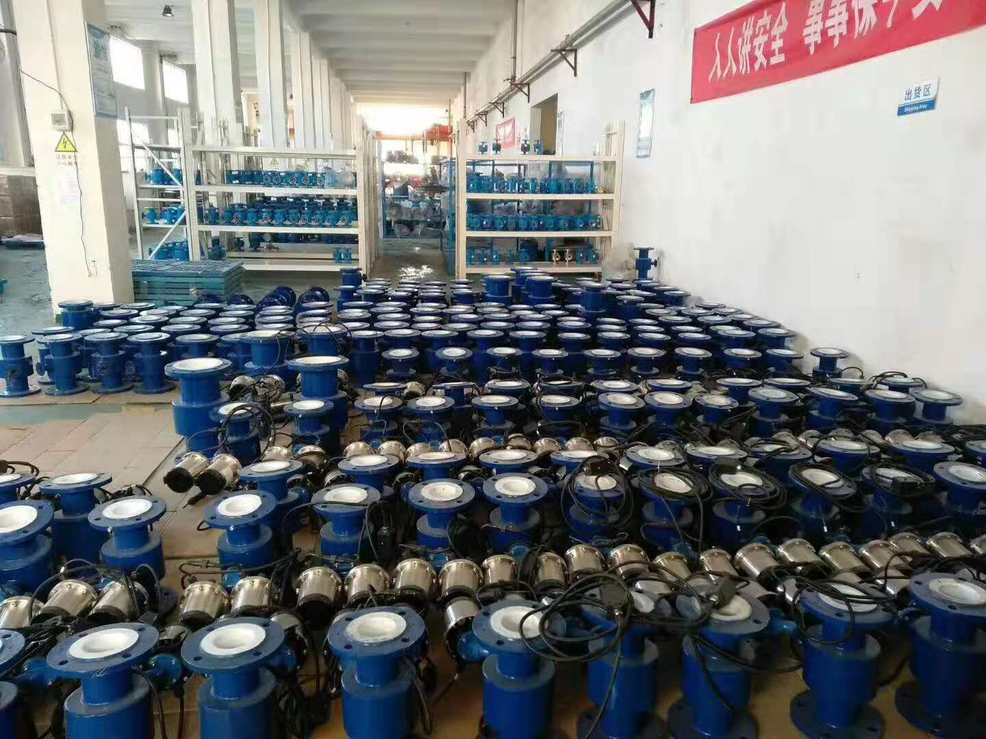 437pcs W-M3000 Battery Powered Electromagnetic Flow Meter Will Be Ready For Shipment
